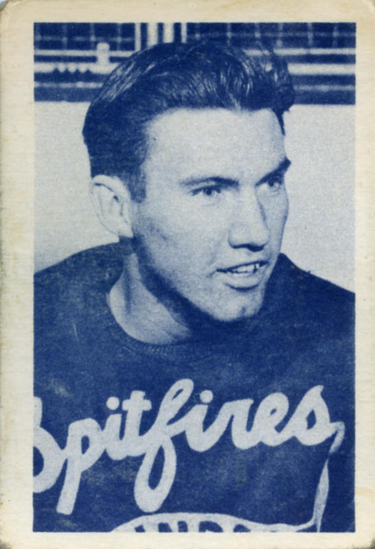 B and D [Juniors Blue Tint] 1952-53 hockey card image