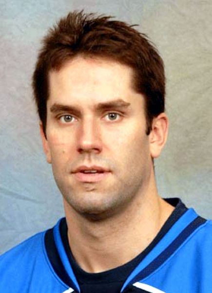 Adam Henrich hockey player photo