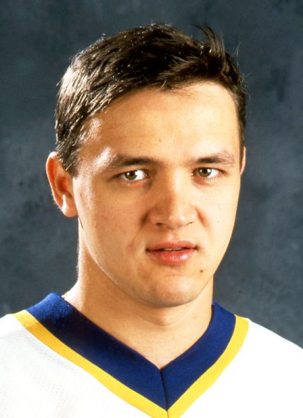 Alex Vasilevsky hockey player photo