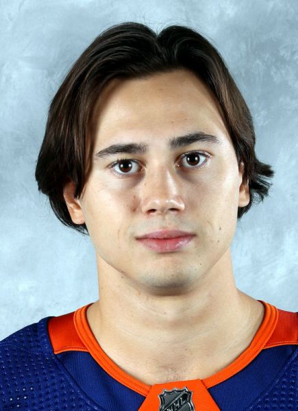 Alexander Romanov hockey player photo