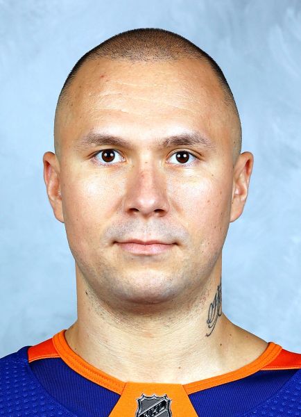 Anatoly Golyshev hockey player photo