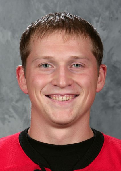 Andrei Taratukhin hockey player photo