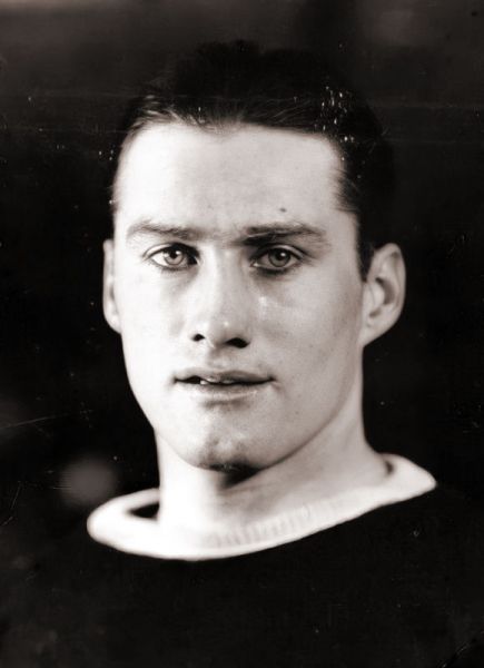 Andy Mulligan hockey player photo
