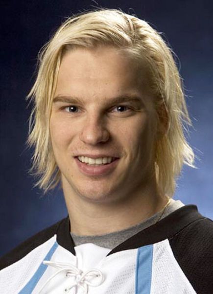 Antti Pihlstrom hockey player photo