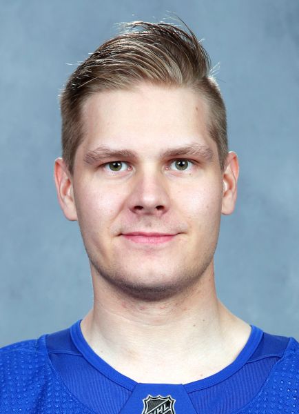 Arttu Ruotsalainen hockey player photo