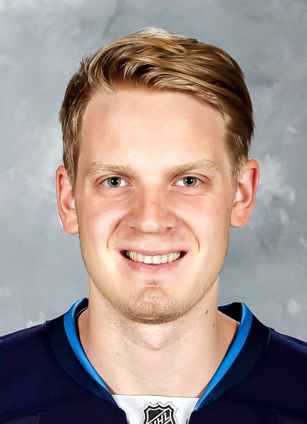 Axel Blomqvist hockey player photo