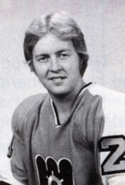 Bernie Johnston hockey player photo