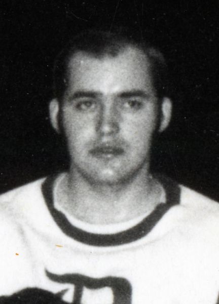 Bill Cameron hockey player photo