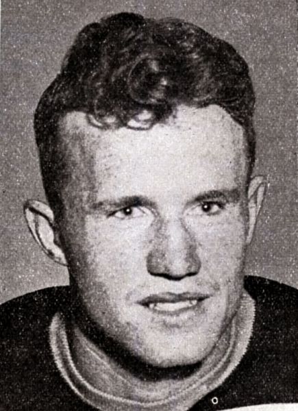 Bill Cowley hockey player photo