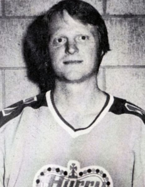 Bill Ennos hockey player photo