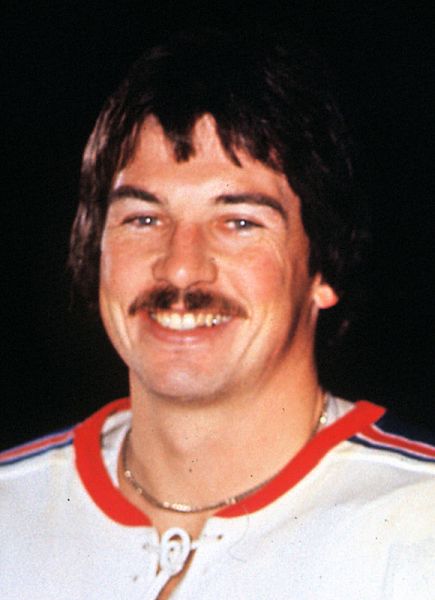 Bill Mikkelson hockey player photo