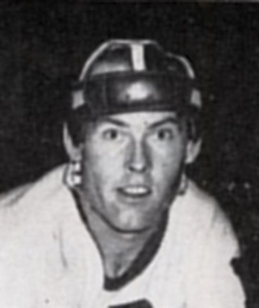 Bill Simpell hockey player photo