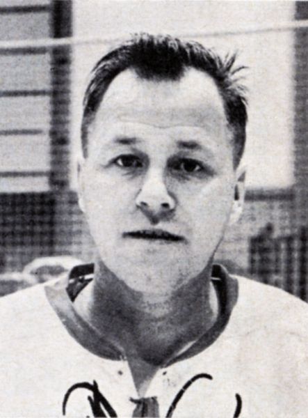 Bill Taylor hockey player photo