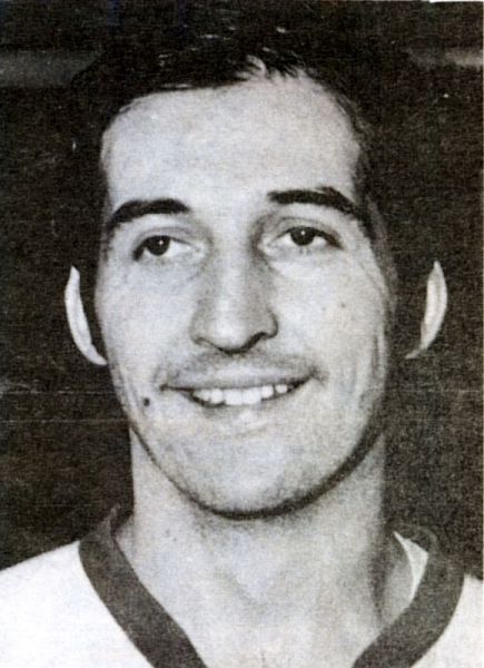 Bob Brooks hockey player photo