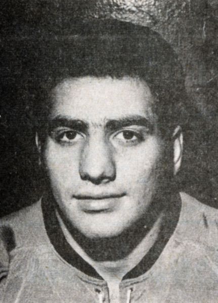 Bob Caster hockey player photo