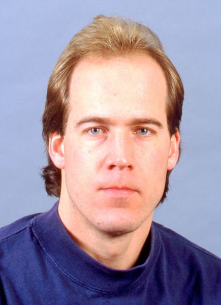 Bob Mason hockey player photo
