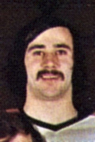 Bob McMahon hockey player photo