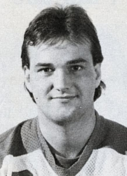 Bob McNamara hockey player photo