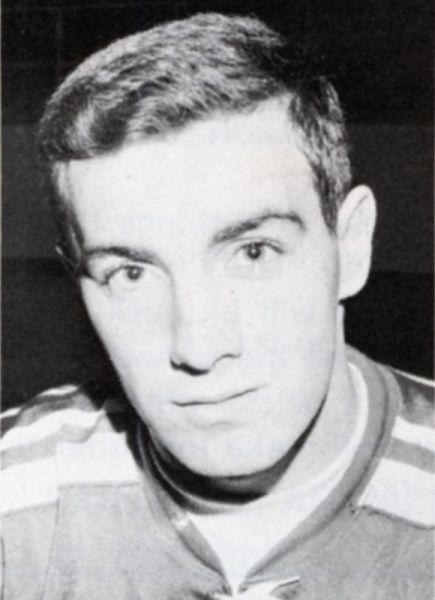 Bob Regis hockey player photo