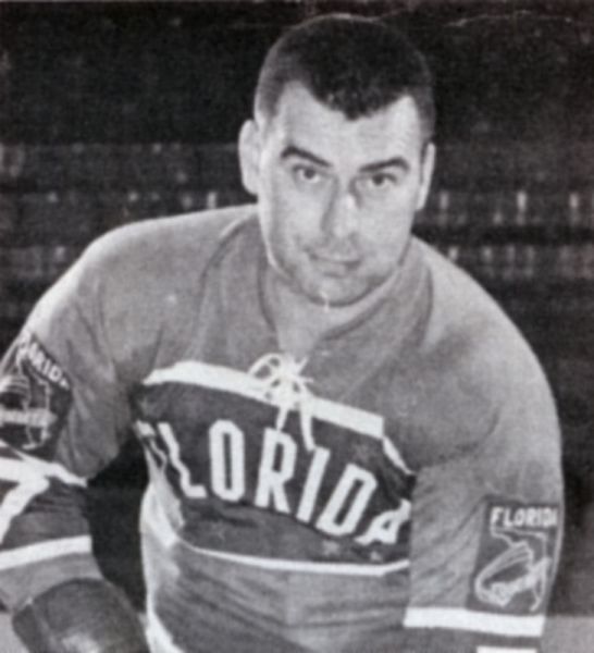 Bob Sabourin hockey player photo