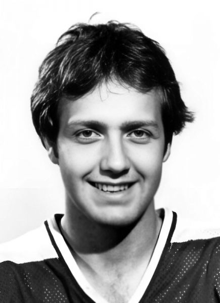 Brad Maxwell hockey player photo