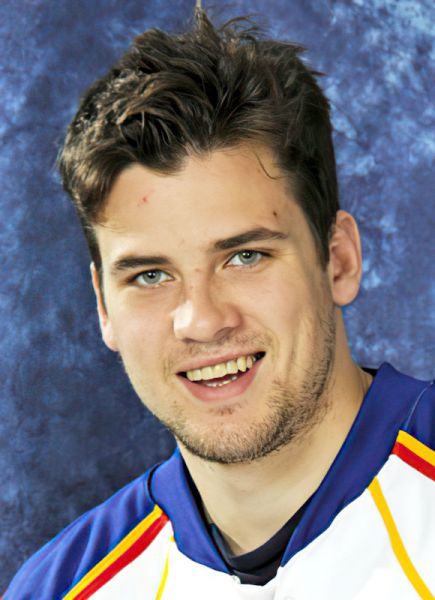 Brady Leavold hockey player photo