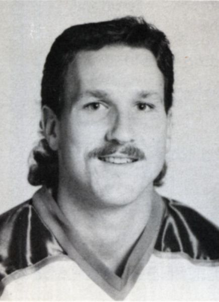 Brett MacDonald hockey player photo