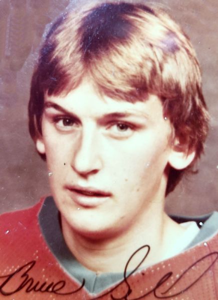 Bruce Gill hockey player photo