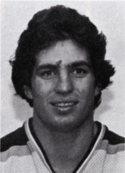 Bruce Lind hockey player photo