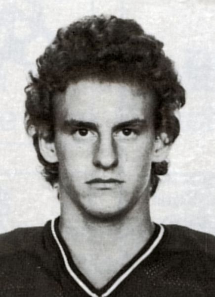 Bruce MacNab hockey player photo