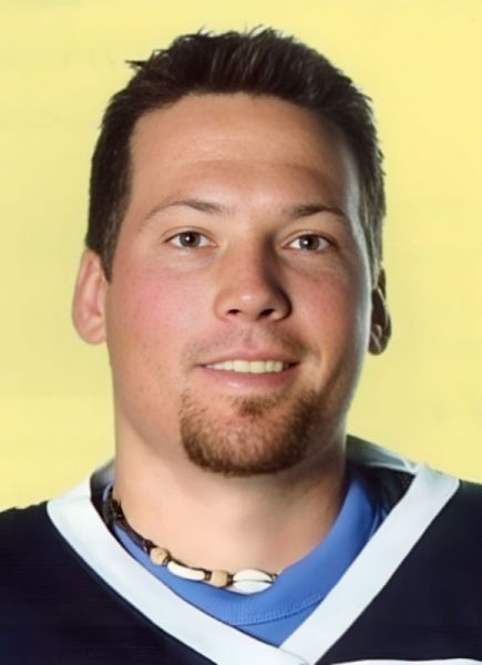 Chris Richards hockey player photo