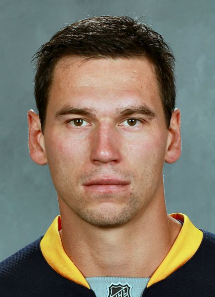 Cody McCormick hockey player photo