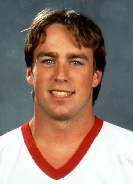Craig Mills hockey player photo