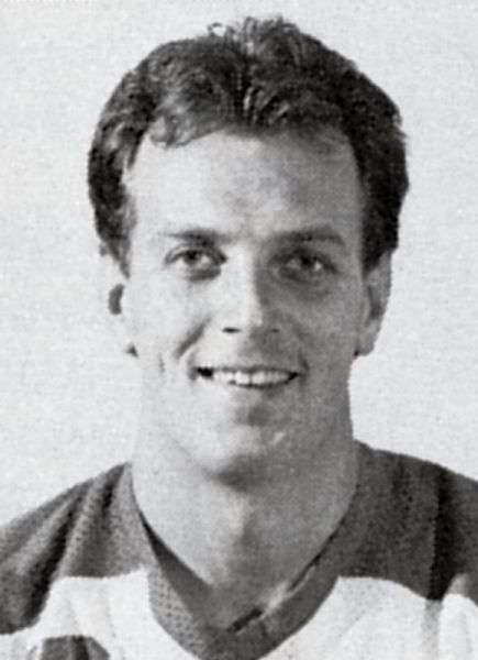 Dale Yakiwchuk hockey player photo
