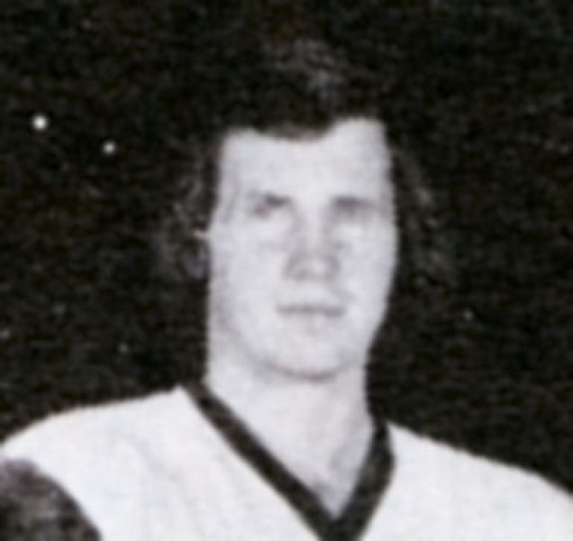 Dan Cowley hockey player photo