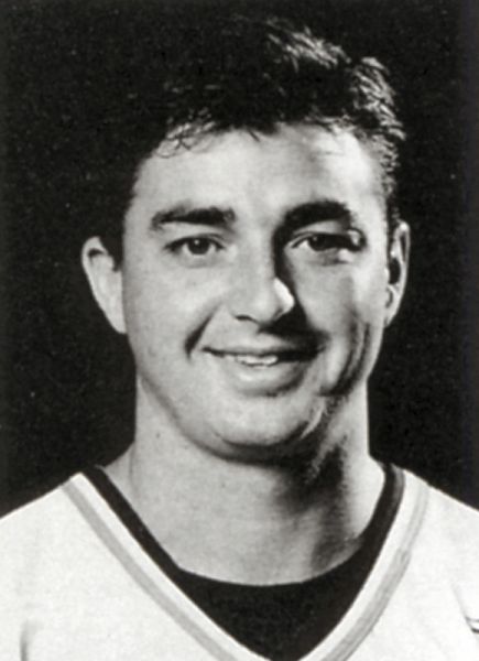 Dan Lambert hockey player photo