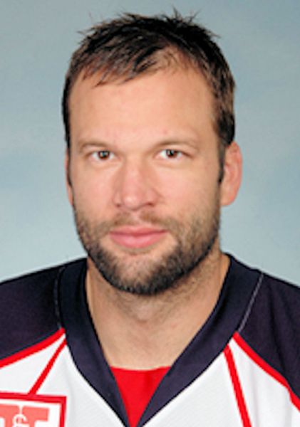 Dan Smith hockey player photo