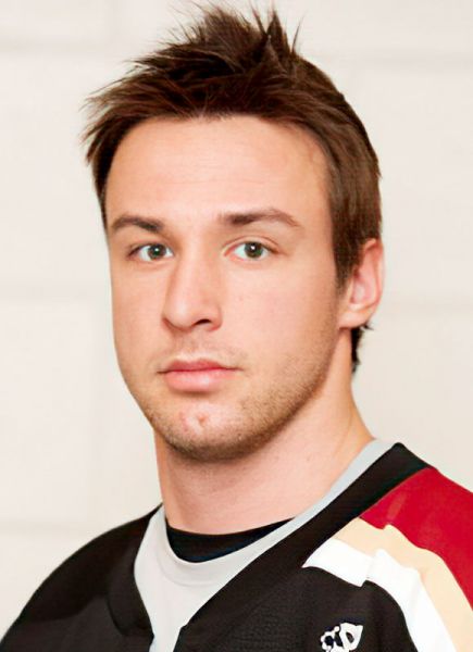 Daniel Koger hockey player photo