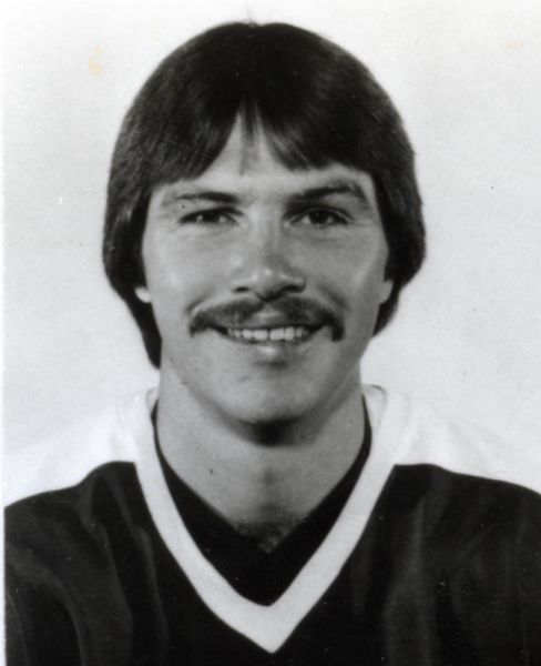 Dave Hutchison hockey player photo