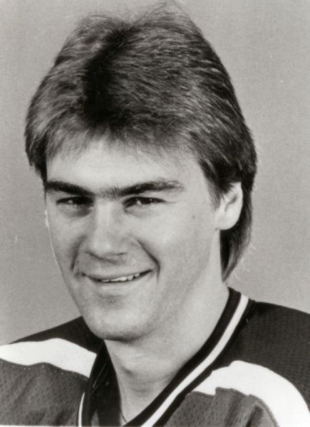 Dave Pichette hockey player photo