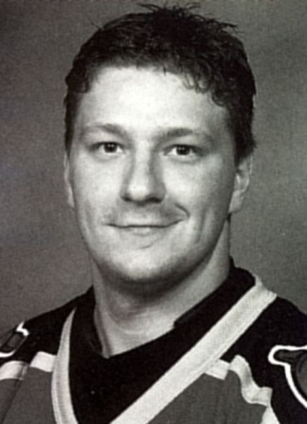 David Runge hockey player photo