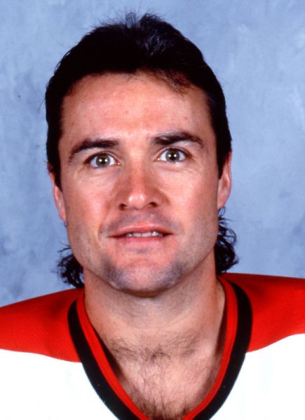 Dean Evason hockey player photo