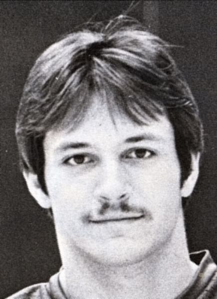 Dean Thomas hockey player photo