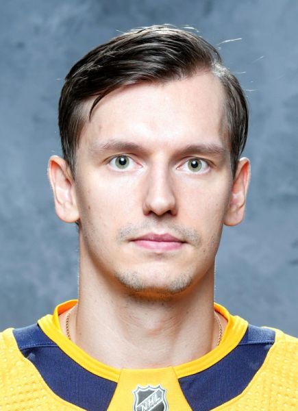 Denis Gurianov hockey player photo