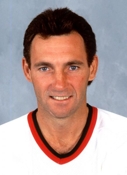 Denis Savard hockey player photo