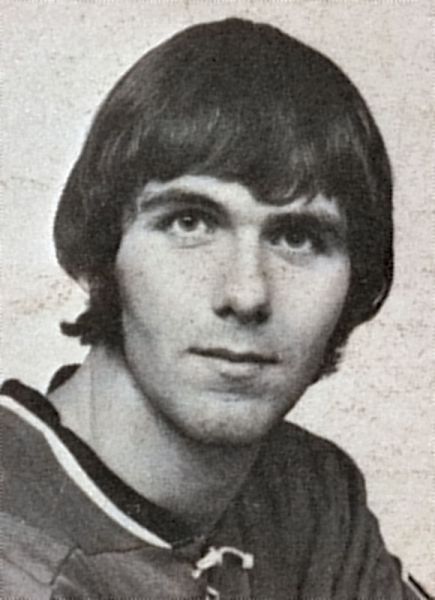 Dennis Neilly hockey player photo