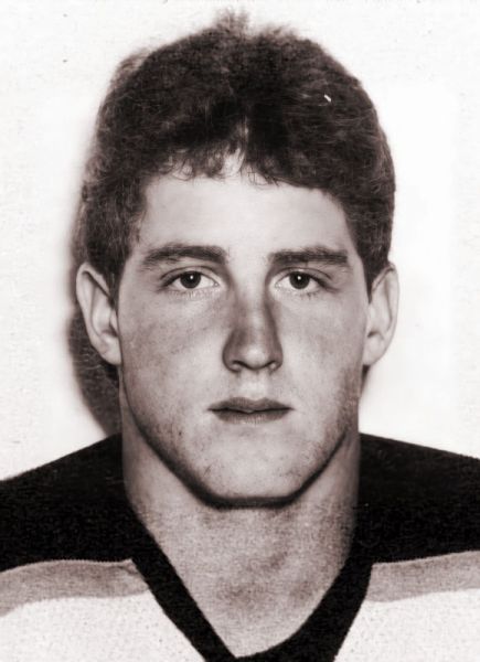 Derek Laxdal hockey player photo