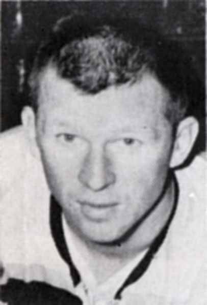 Dick Cherry hockey player photo