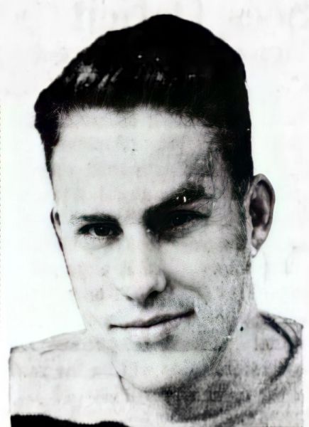 Donald Robbins hockey player photo