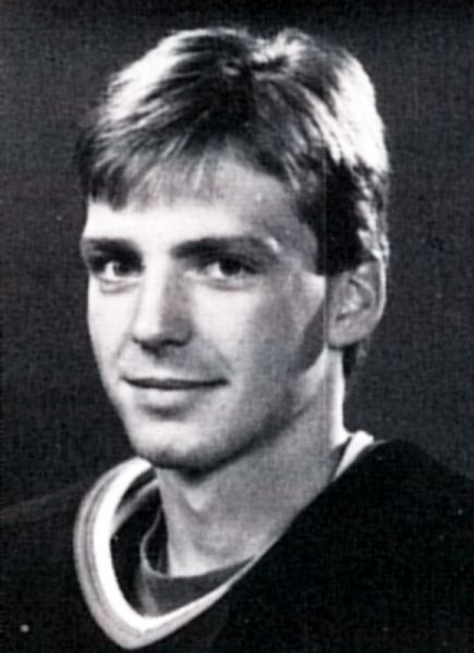 Doug Barrault hockey player photo
